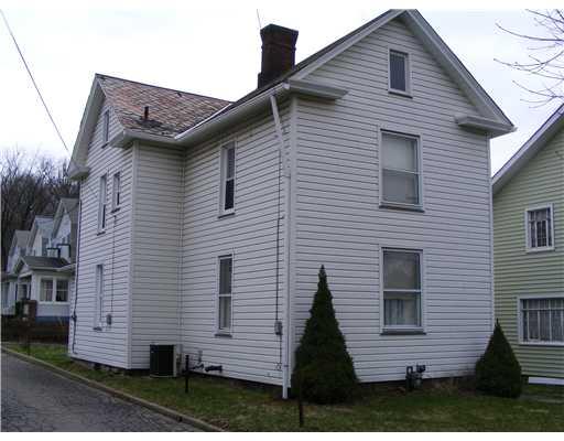 331 Mercer Street Butler, PA 16001 - Photo 3 of 3 Exterior Back.