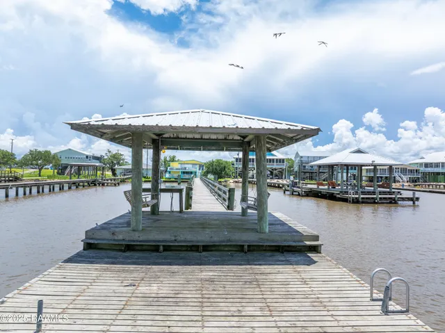 $650,000 | 116 Sunset Boulevard, Franklin, LA 70538