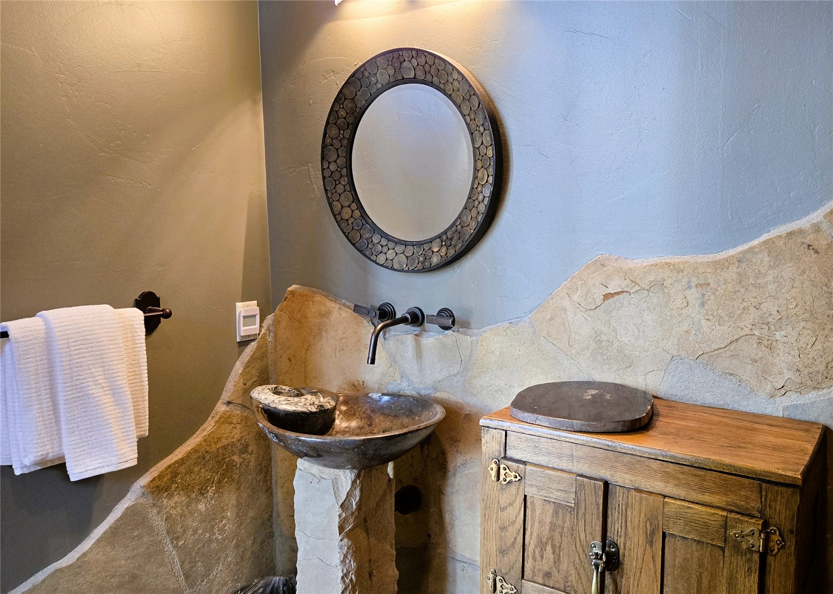 2655 Hunter's Knob Road Silverthorne, CO 80498 - Photo 20 of 50 Gallery Image 20