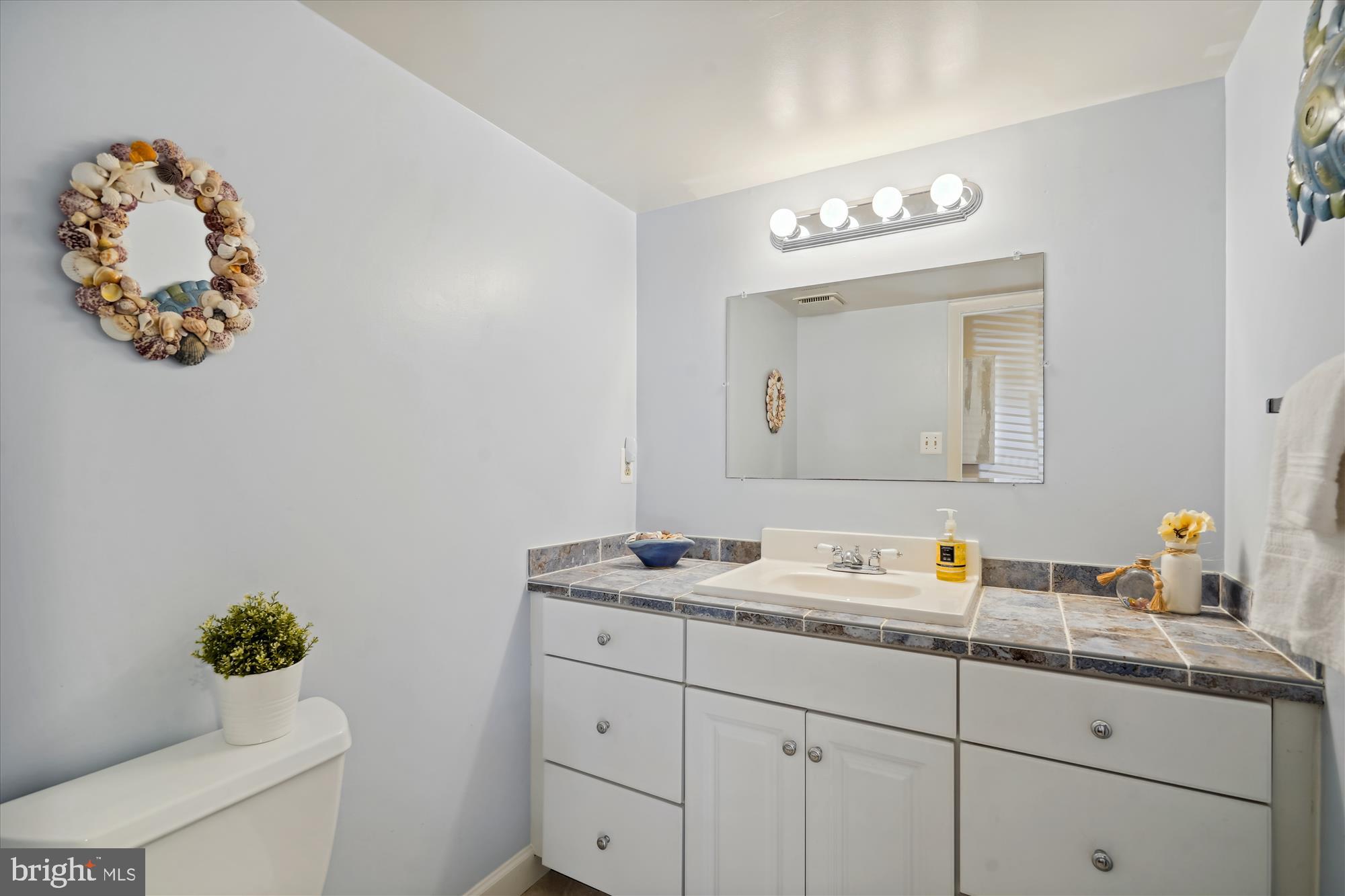 1938 Winterport Cluster Reston, VA 20191 - Photo 19 of 55 Gallery Image 19