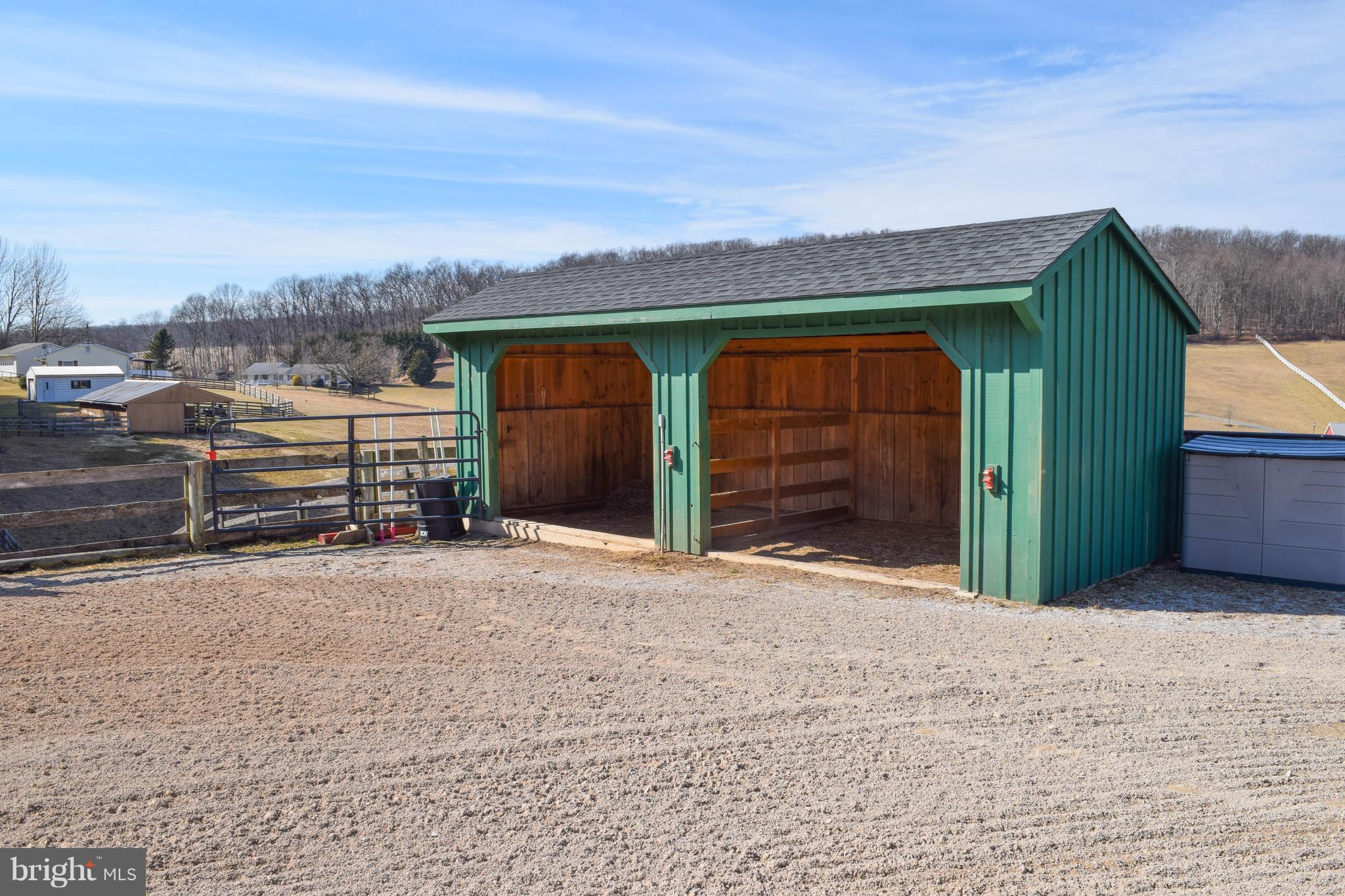 4817 Buffalo Road Mount Airy, MD 21771 - Photo 12 of 30 Exterior (Rear)