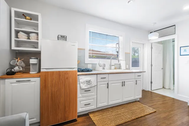 $2,000 | 43 West Plumosa Lane, Unit S, Lake Worth, FL 33467