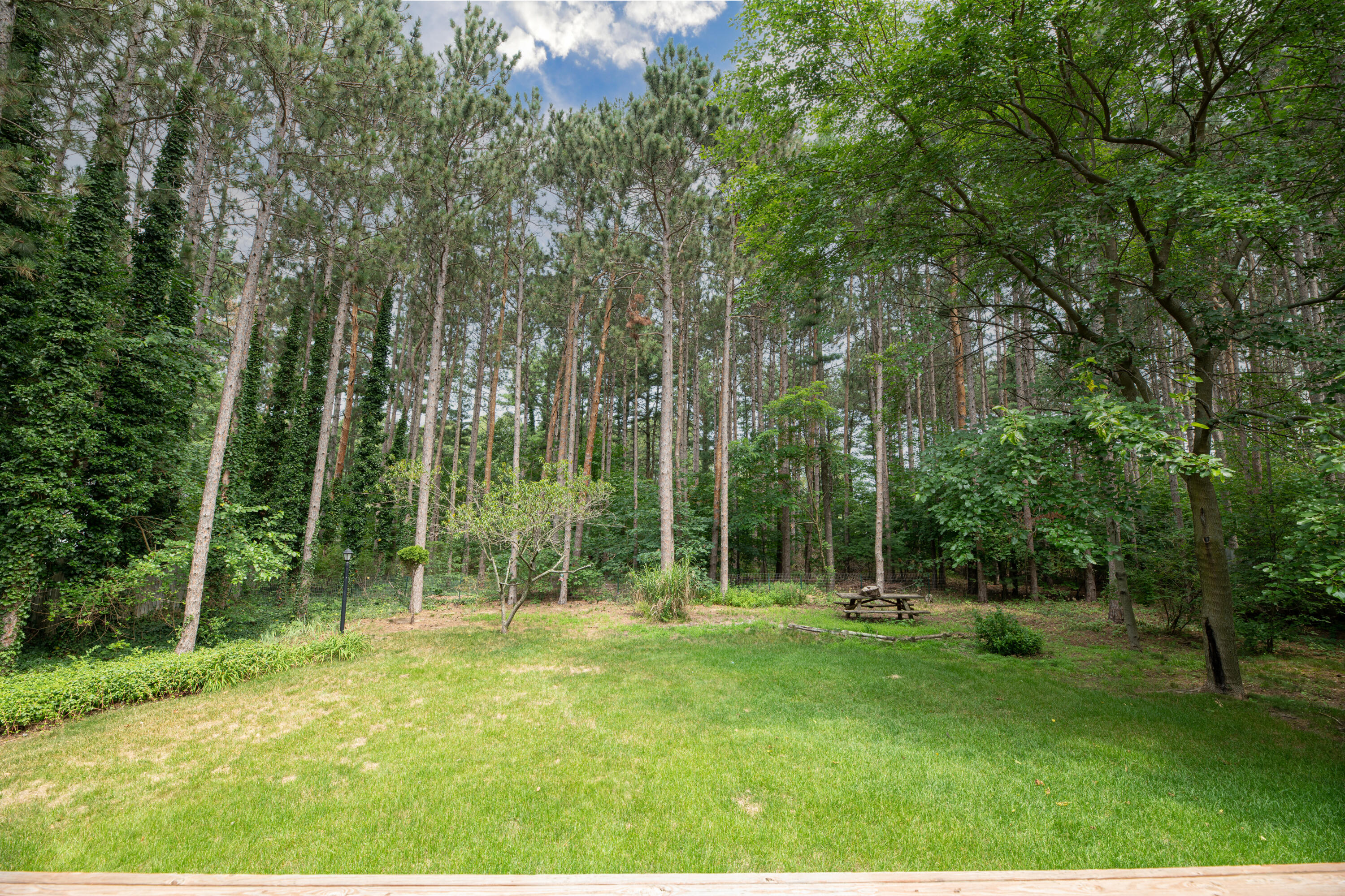 2702 Crystal Lake Road Whitehall, MI 49461 - Photo 8 of 33 13
