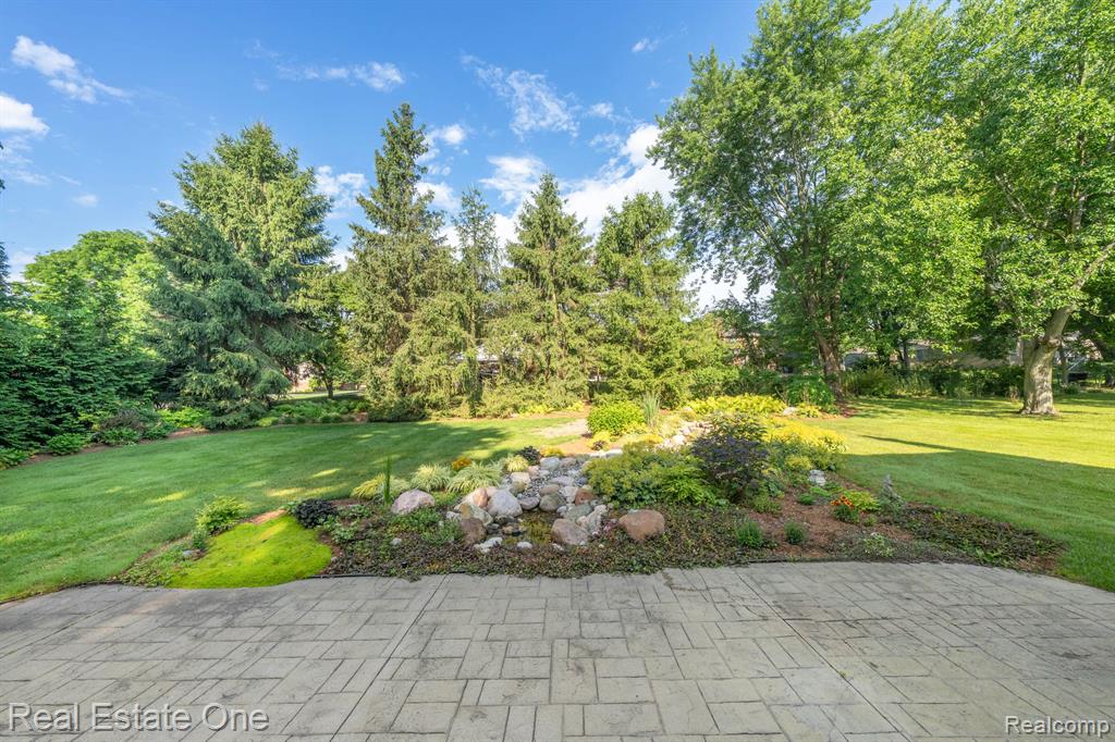 563 Millstone Drive Rochester Hills, MI 48309 - Photo 16 of 37
