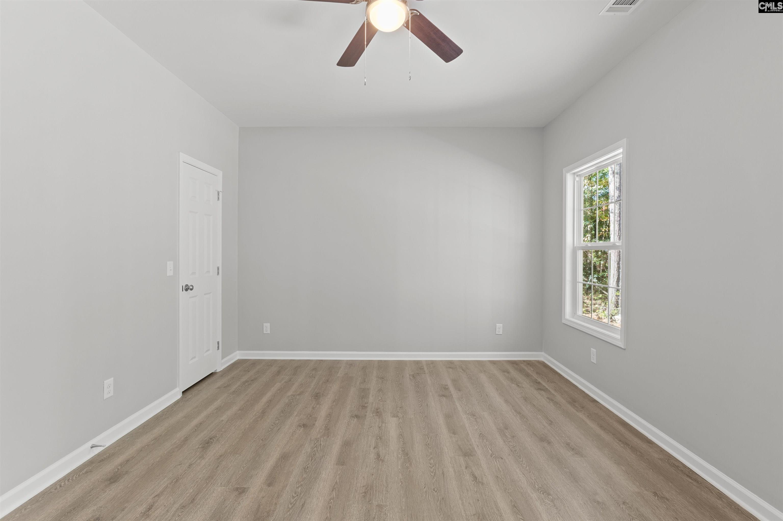 1359 Columbia Road Orangeburg, SC 29115 - Photo 6 of 23