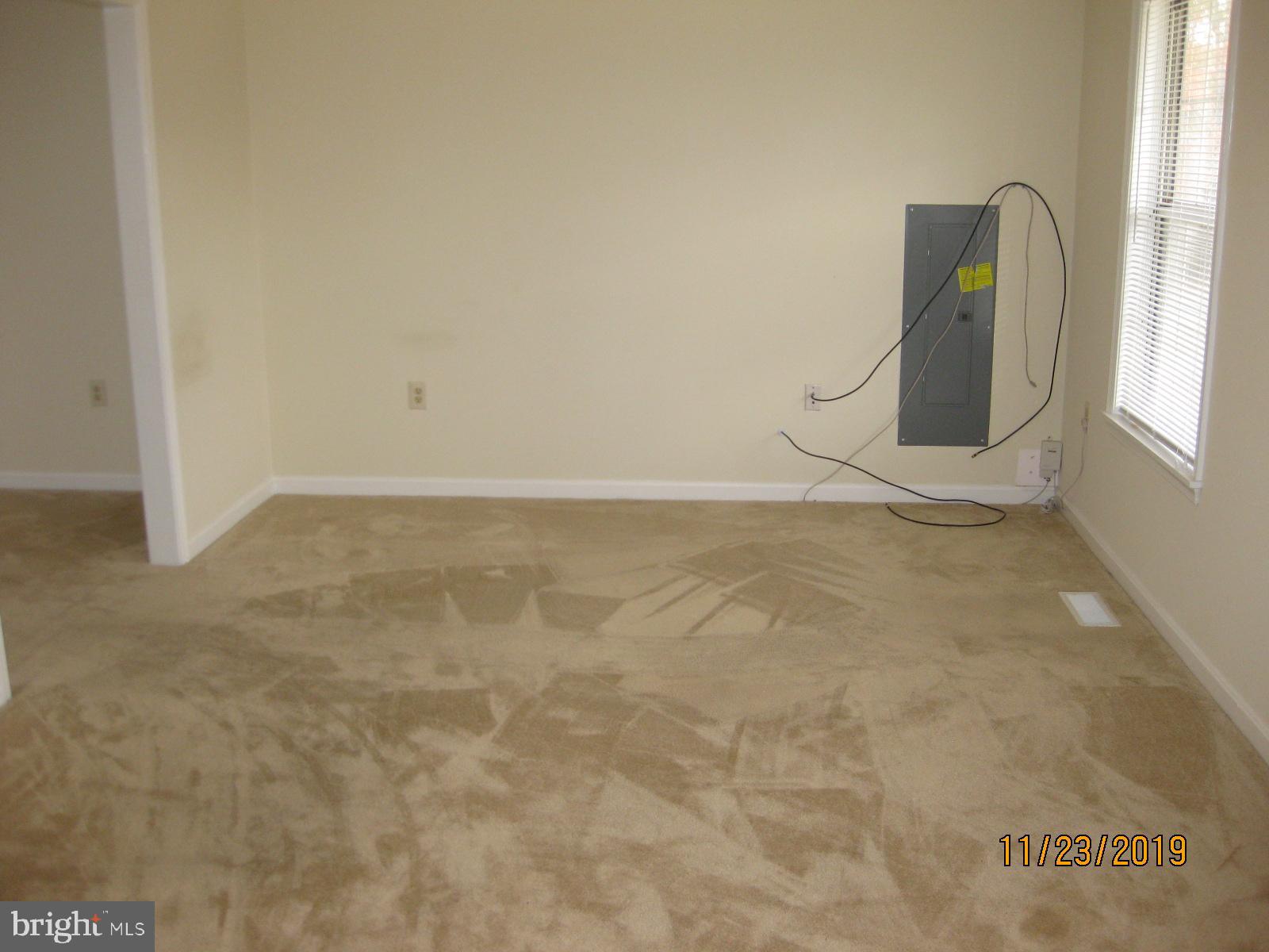 7480 Marshall Corner Road Pomfret, MD 20675 - Photo 3 of 30 Living Room