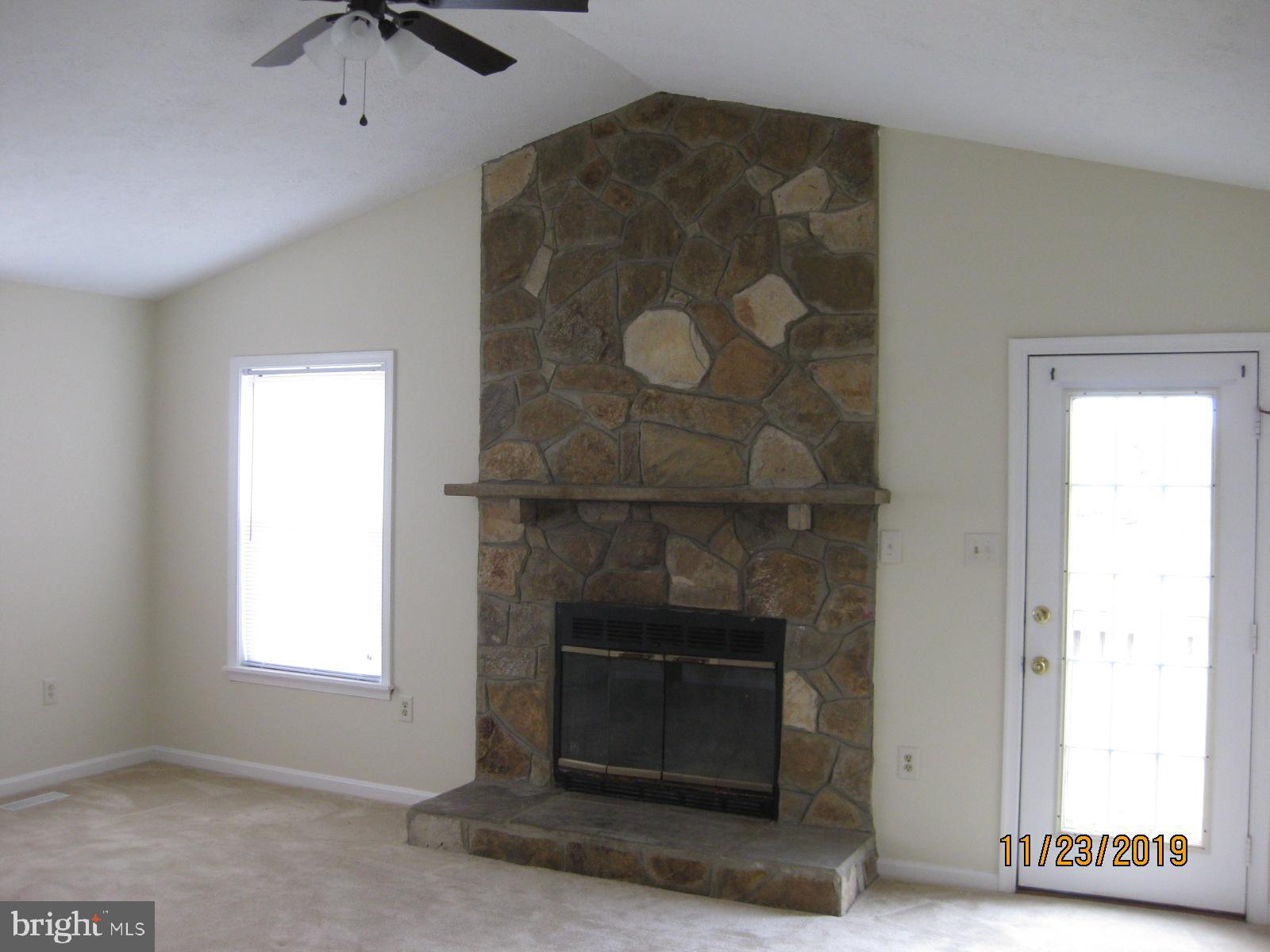 7480 Marshall Corner Road Pomfret, MD 20675 - Photo 10 of 30 Family Room