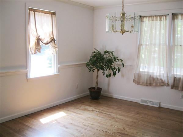 15 Emerson Road Concord, MA 01742 - Photo 5 of 21 Gallery Image 5