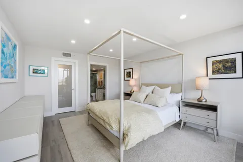 $825,000 | 7768 Lakeside Boulevard, Unit 515, Boca Raton, FL 33434