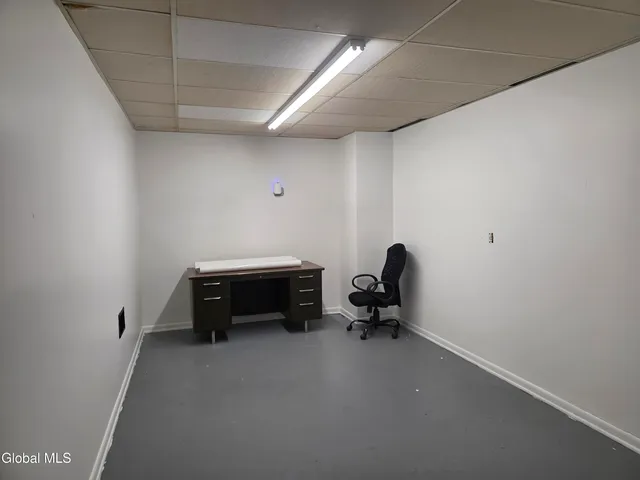 $3,500 | 784 Burdeck Street, Unit REAR, Rotterdam, NY 12306