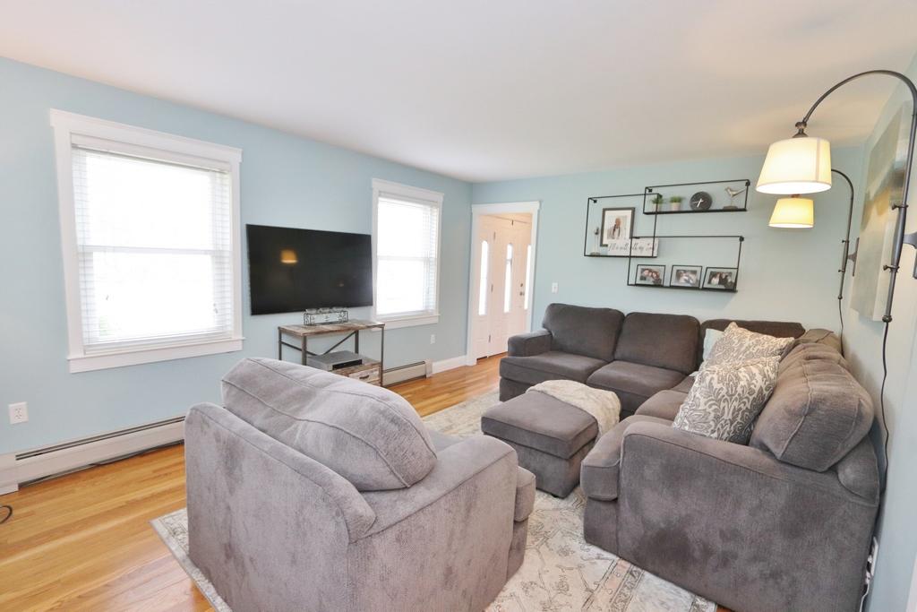 21 Silver Ridge Road Bangor, ME 04401 - Photo 17 of 34 10