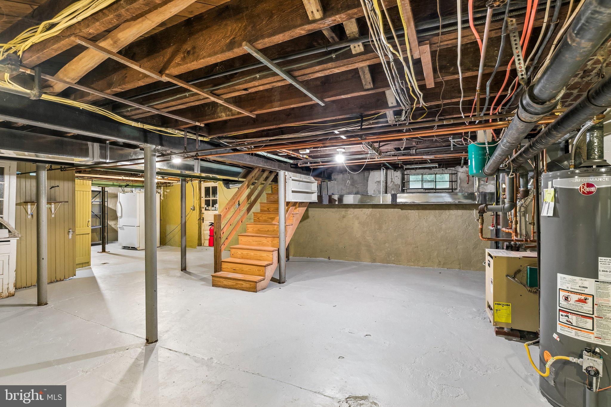 19 Farm Road Wayne, PA 19087 - Photo 47 of 50 a view of empty room with wooden floor