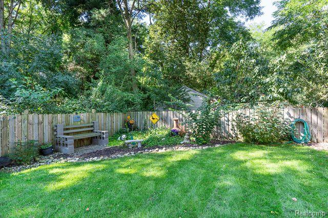 3244 Spring Meadow Drive Rochester, MI 48306 - Photo 46 of 68