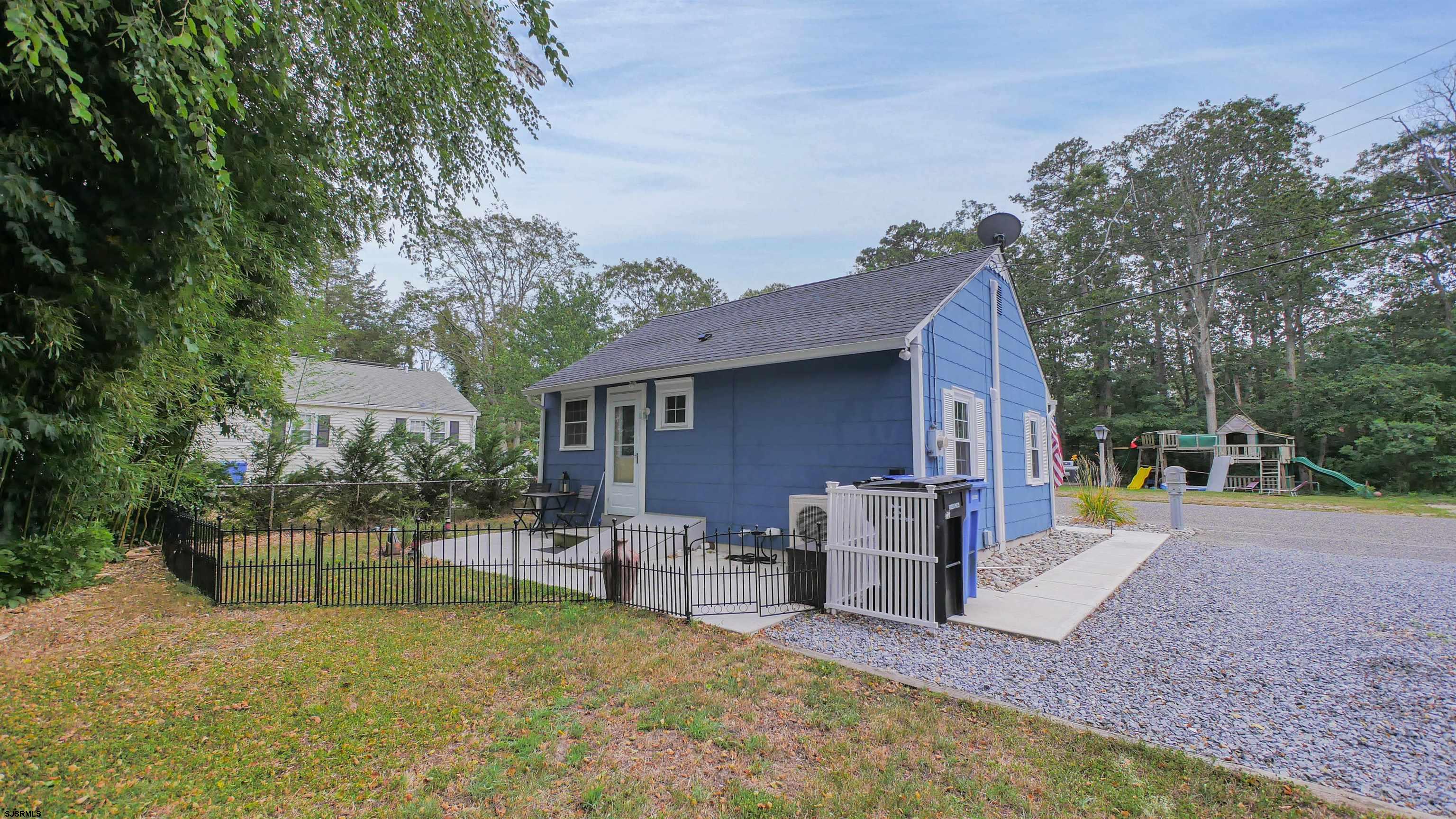 15 Townsend Road Marmora, NJ 08223 - Photo 3 of 16