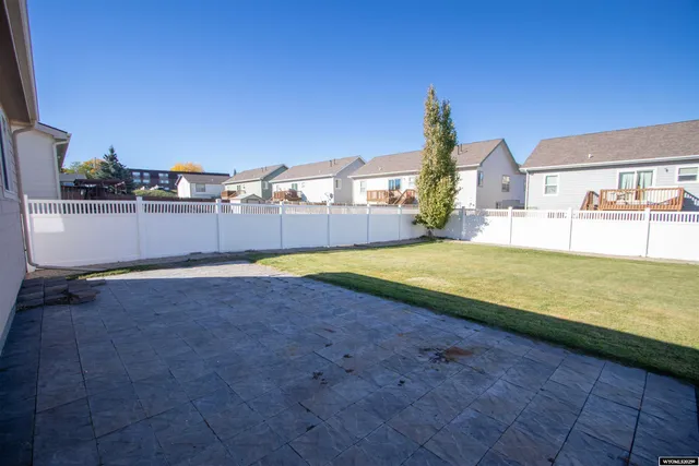 $300,000 | 2654 Ali Circle, Casper, WY 82609