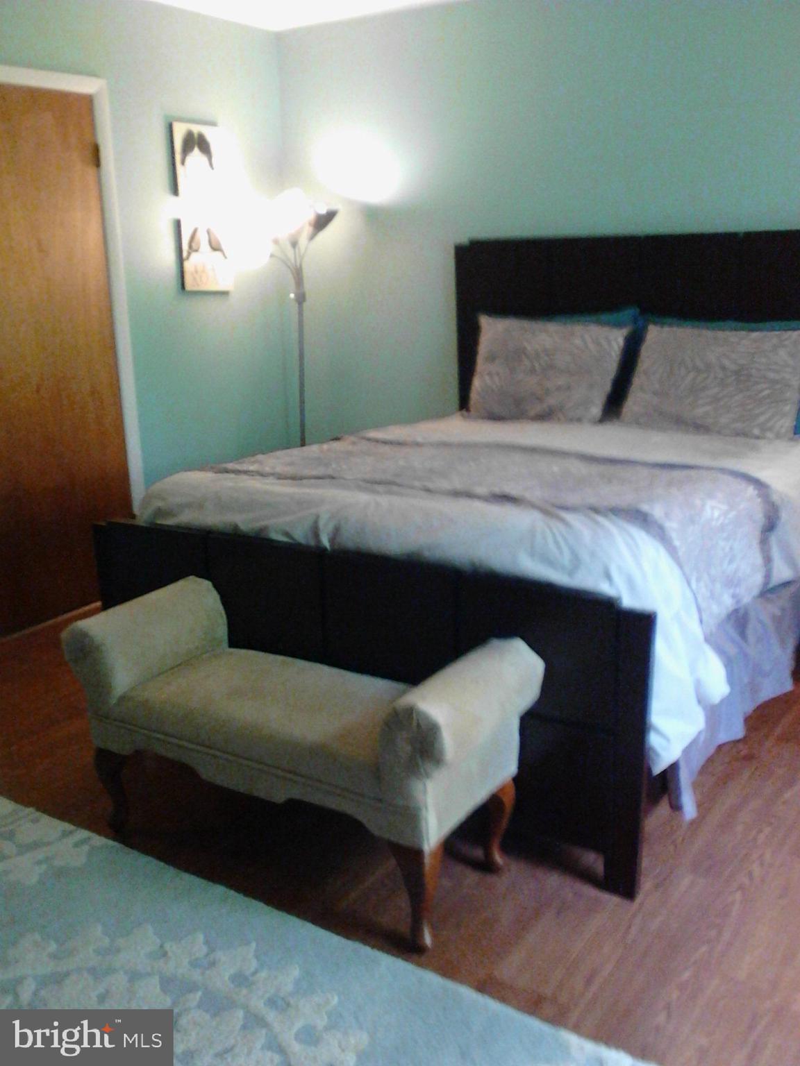 365 Capetowne Road Arnold, MD 21012 - Photo 12 of 20 MASTER BEDROOM (13x15) with WOOD FLOORS