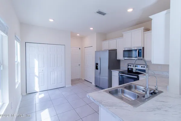 $1,750 | 890 Observatory Parkway, Jacksonville, FL 32218