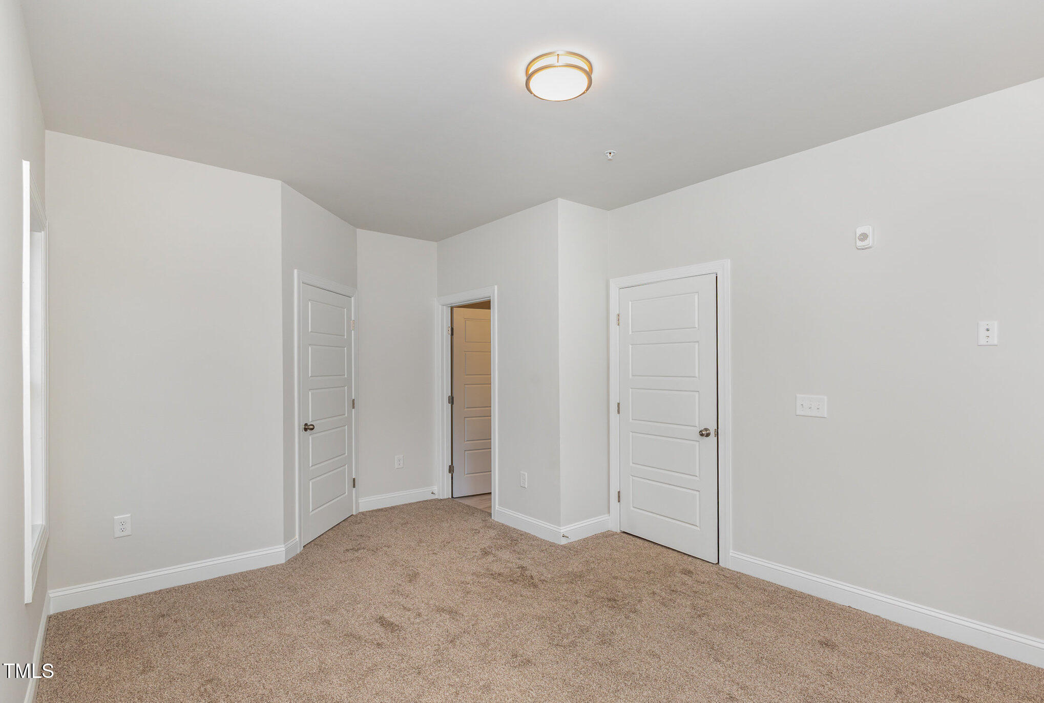 411 Weather Ridge Lane, Unit 45 Cary, NC 27513 - Photo 11 of 20 008_bc4a4093-edit_144