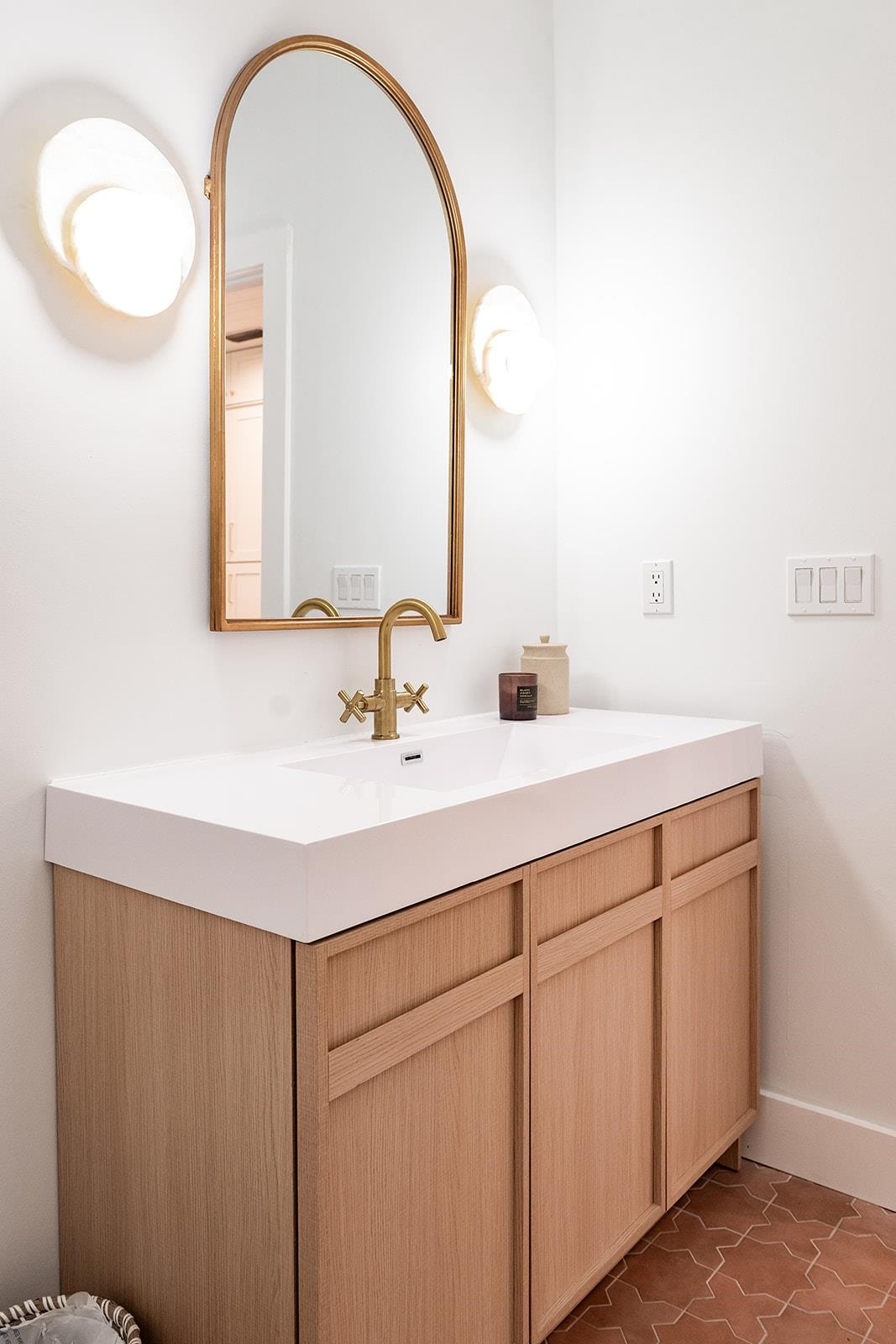426 Marsh Point Circle St. Augustine, FL 32080 - Photo 77 of 87 a bathroom with a sink and a mirror