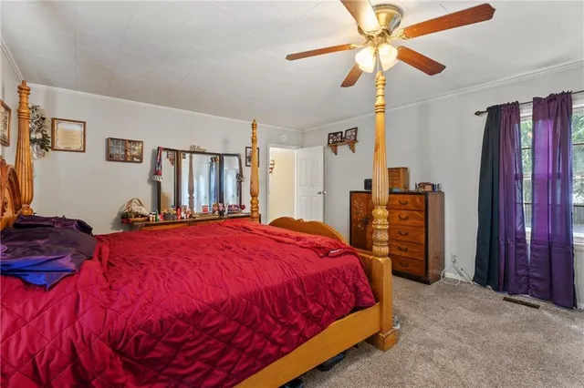 $109,900 | 204 West Cherokee Street, Sedan, KS 67361