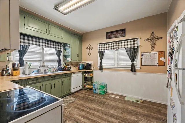 $109,900 | 204 West Cherokee Street, Sedan, KS 67361