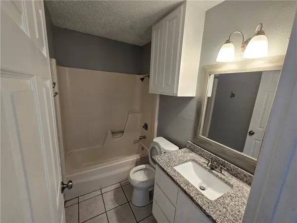 $950 | 937 Quetzal Street, Unit 2, Corpus Christi, TX 78418