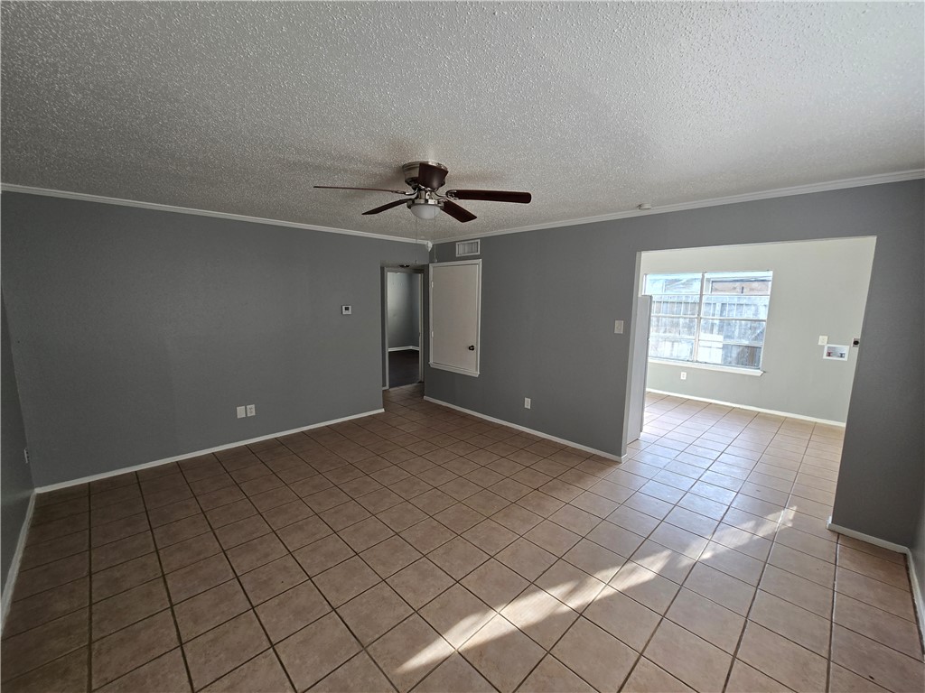 937 Quetzal Street, Unit 2 Corpus Christi, TX 78418 - Photo 3 of 14