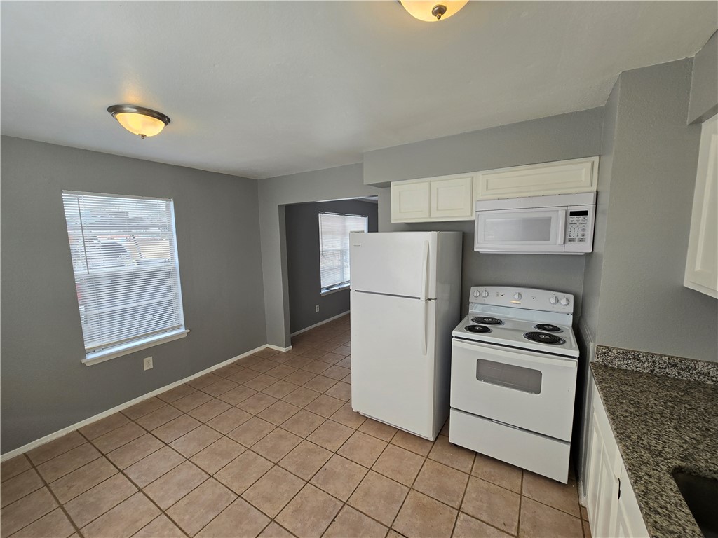 937 Quetzal Street, Unit 2 Corpus Christi, TX 78418 - Photo 7 of 14