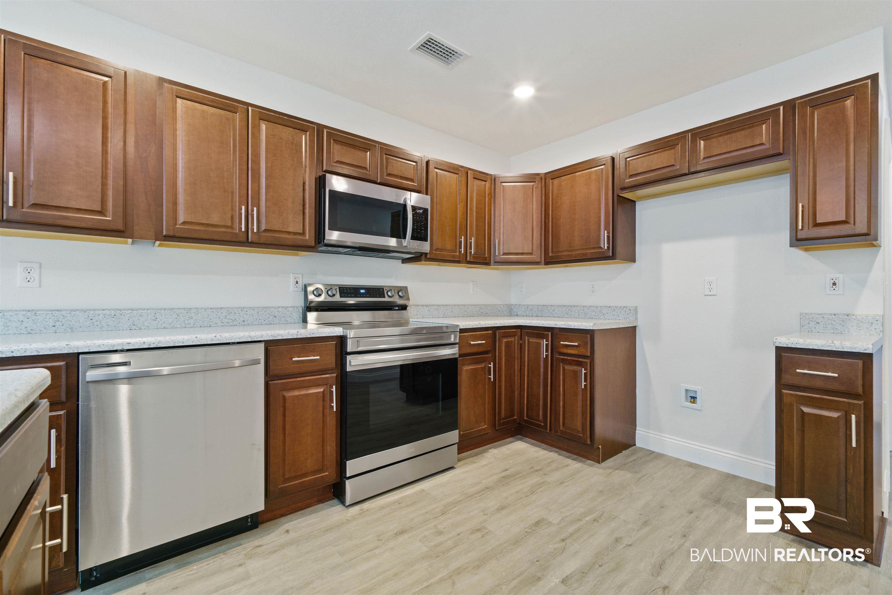 15701 Brady Rd Extension Bay Minette, AL 36507 - Photo 8 of 34