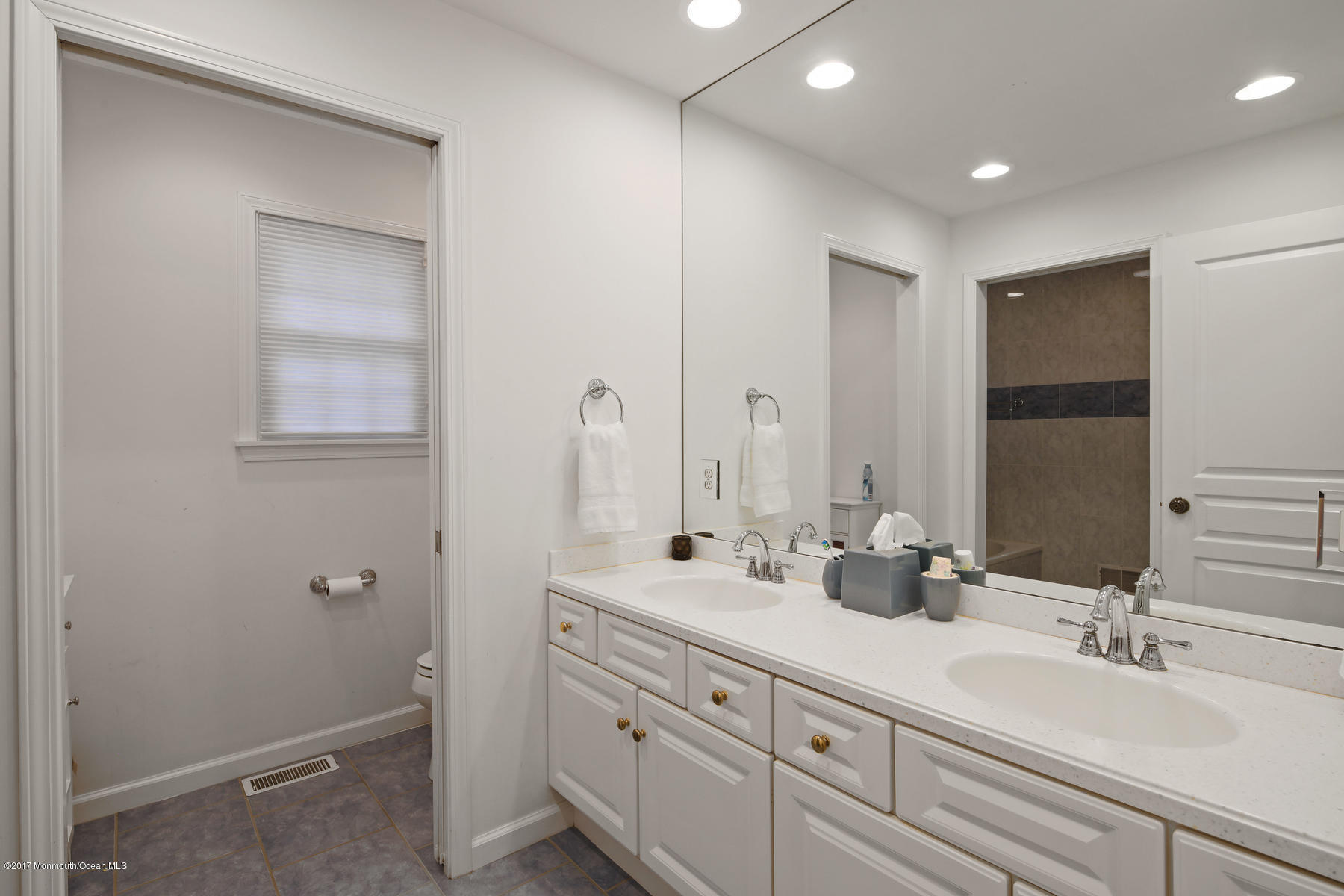 660 Harding Road Little Silver, NJ 07739 - Photo 26 of 39 Full Bathroom