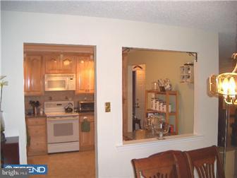 112 Chase Road, Unit 106 Wayne, PA 19087 - Photo 3 of 12 Dining Room