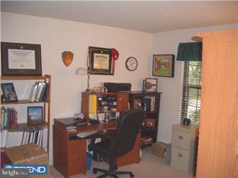 112 Chase Road, Unit 106 Wayne, PA 19087 - Photo 7 of 12 Office / Study