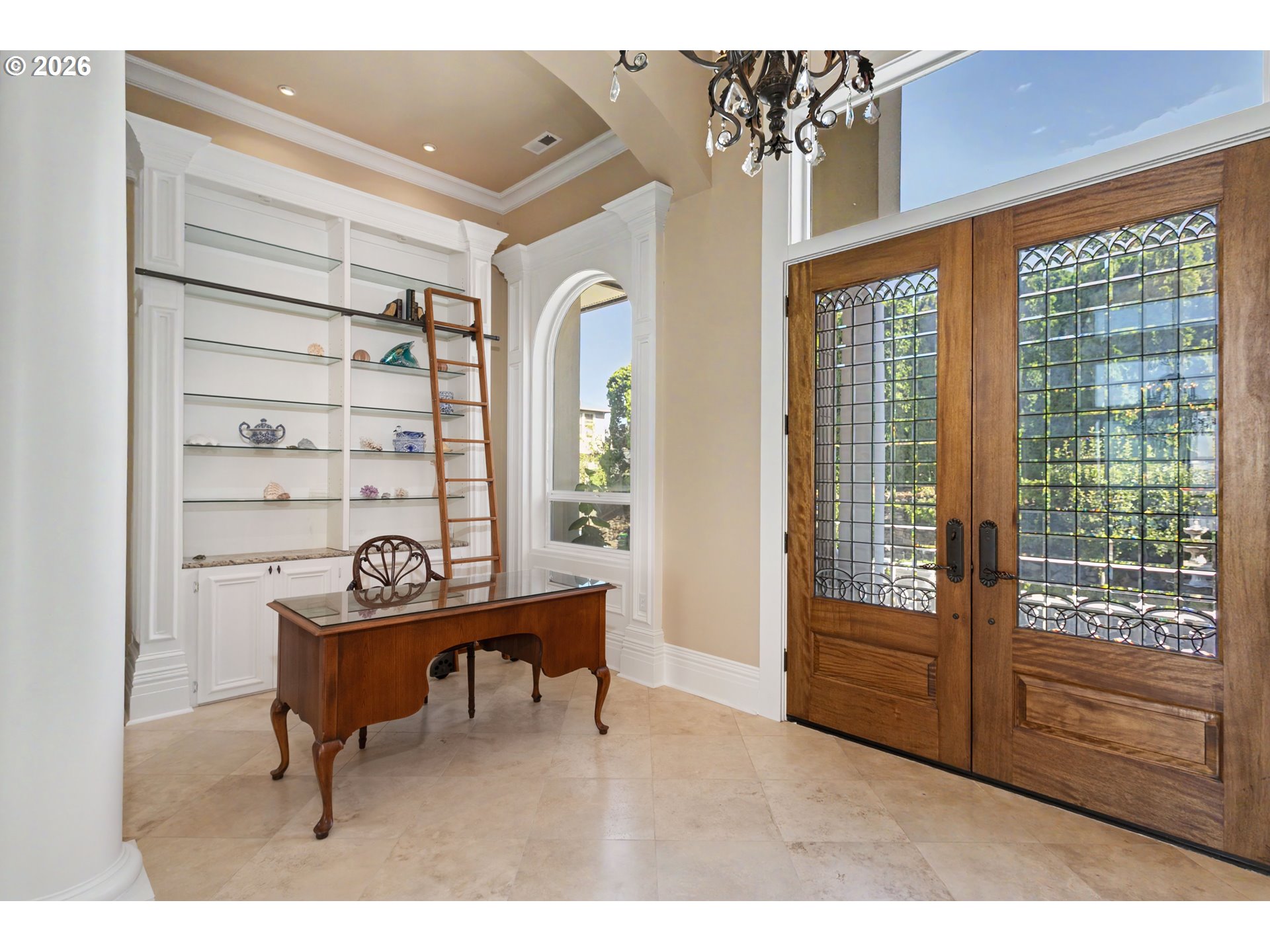 330 Northwest Ilwaco Street Camas, WA 98607 - Photo 5 of 47 Entrance/Foyer