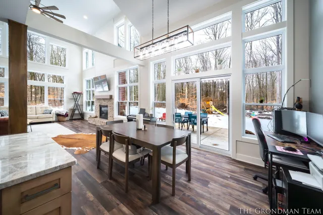 $935,000 | 10711 Stump Street, Grand Haven, MI 49417