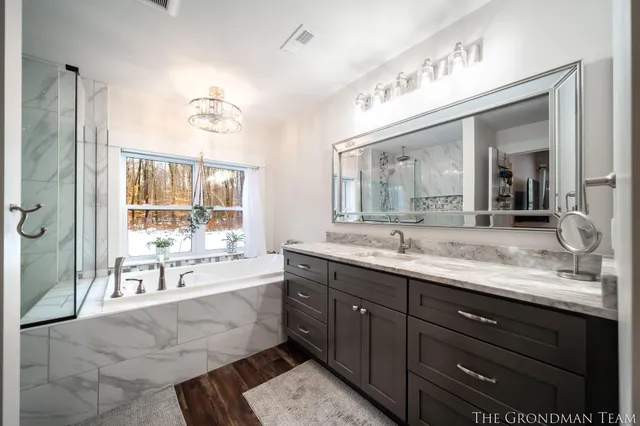 $935,000 | 10711 Stump Street, Grand Haven, MI 49417