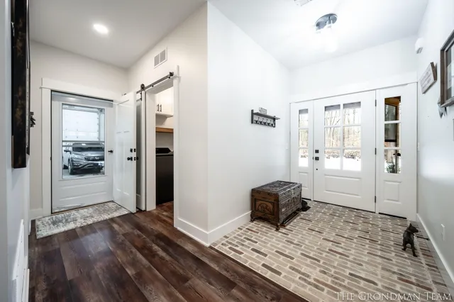 $935,000 | 10711 Stump Street, Grand Haven, MI 49417