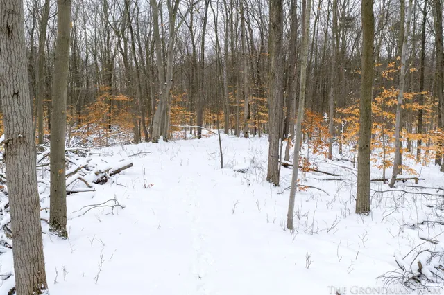 $935,000 | 10711 Stump Street, Grand Haven, MI 49417