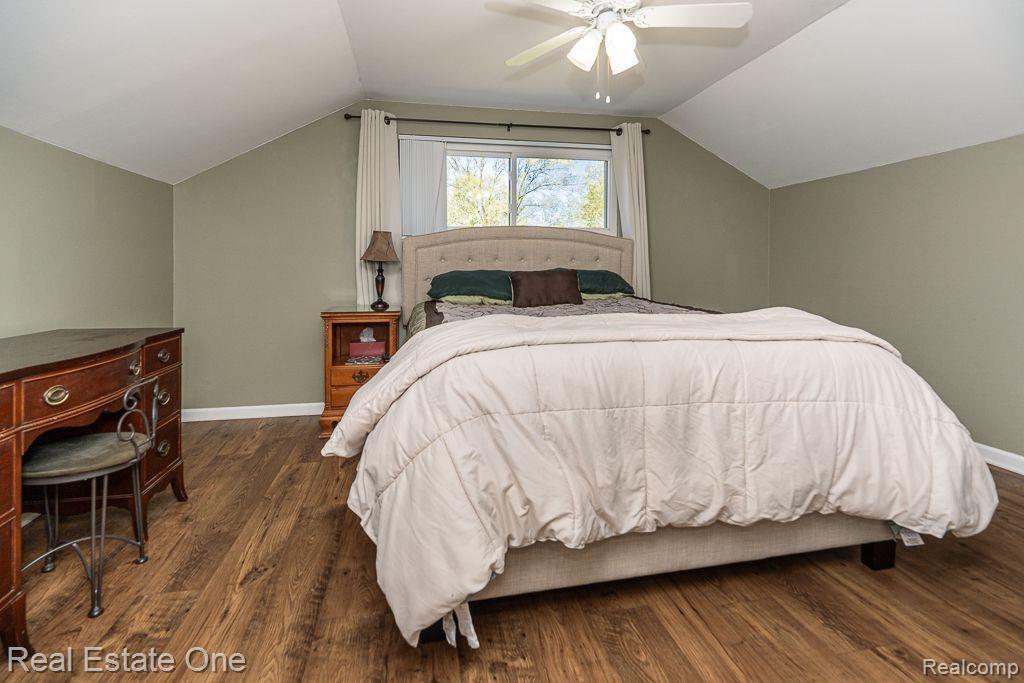 3605 Culbertson Avenue Rochester Hills, MI 48307 - Photo 11 of 29