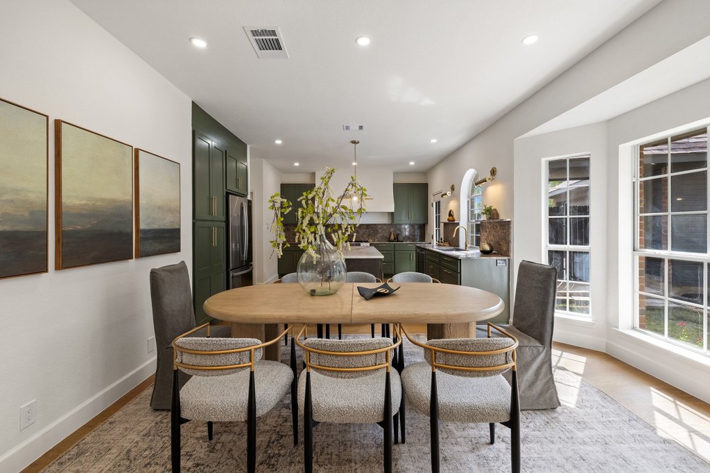 7516 Orrick Drive Austin, TX 78749 - Photo 24 of 40 a dining room with furniture and window