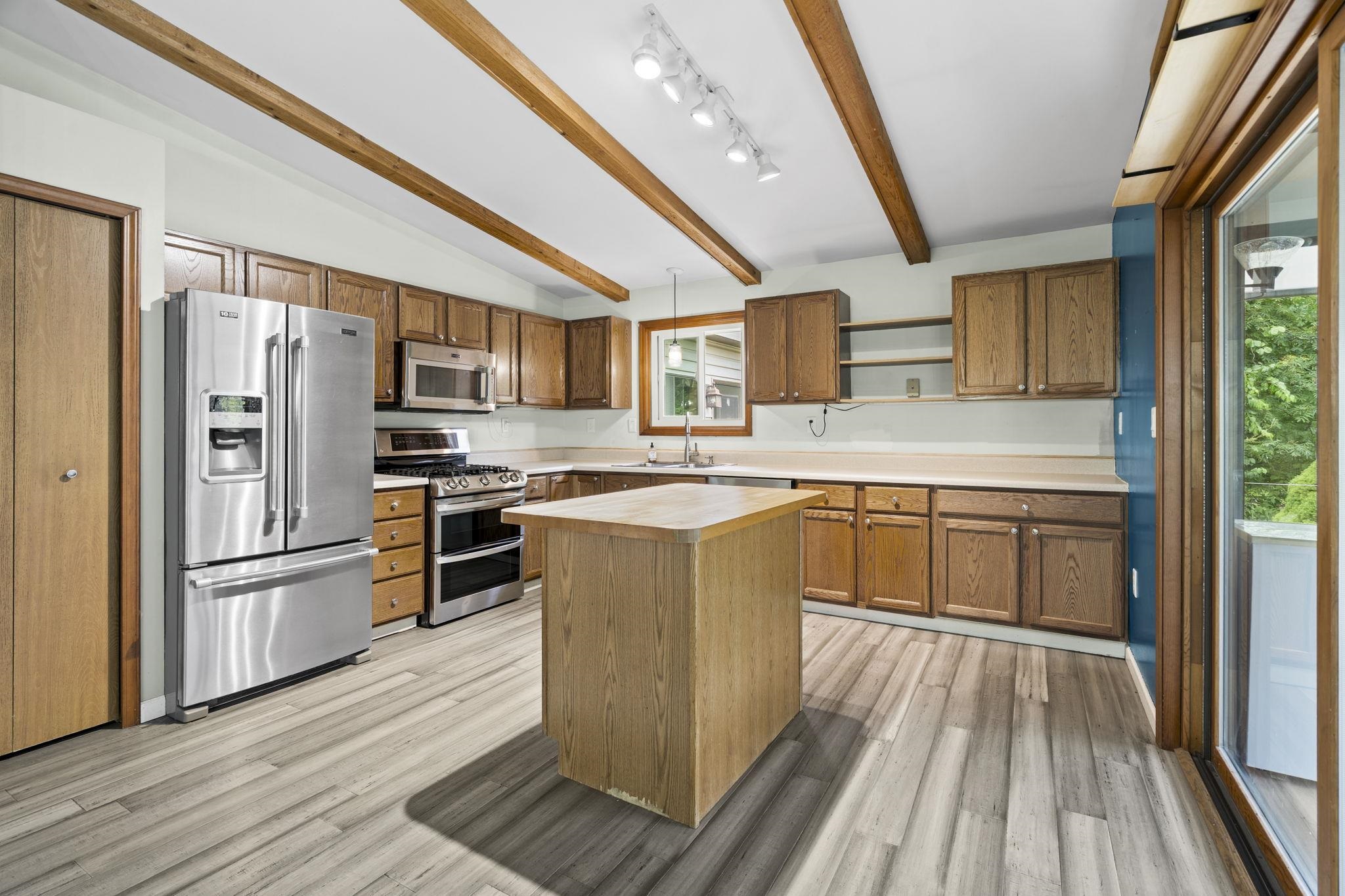 7788 Love Road Benzonia, MI 49616 - Photo 14 of 57 Gallery Image 14