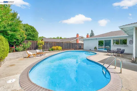 $1,550,000 | 7449 Muirwood Court, Pleasanton, CA 94588