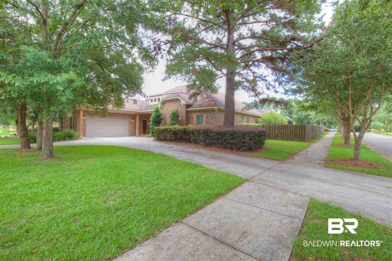 402 Rothley Avenue Fairhope, AL 36532 - Photo 4 of 24