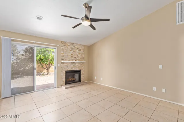 $2,800 | 15457 North 63rd Street, Scottsdale, AZ 85254