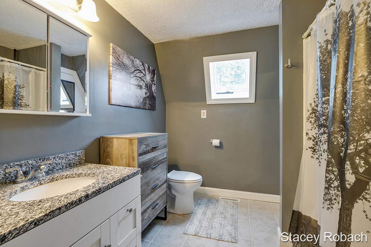 385 Neve Road Pierson, MI 49339 - Photo 12 of 50 IMG_1010