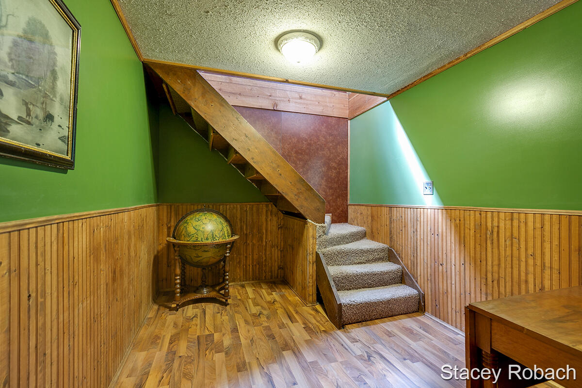 385 Neve Road Pierson, MI 49339 - Photo 13 of 50 IMG_1011