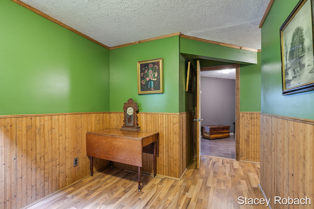 385 Neve Road Pierson, MI 49339 - Photo 14 of 50 IMG_1012