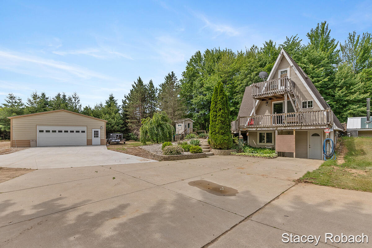 385 Neve Road Pierson, MI 49339 - Photo 25 of 50 IMG_1024