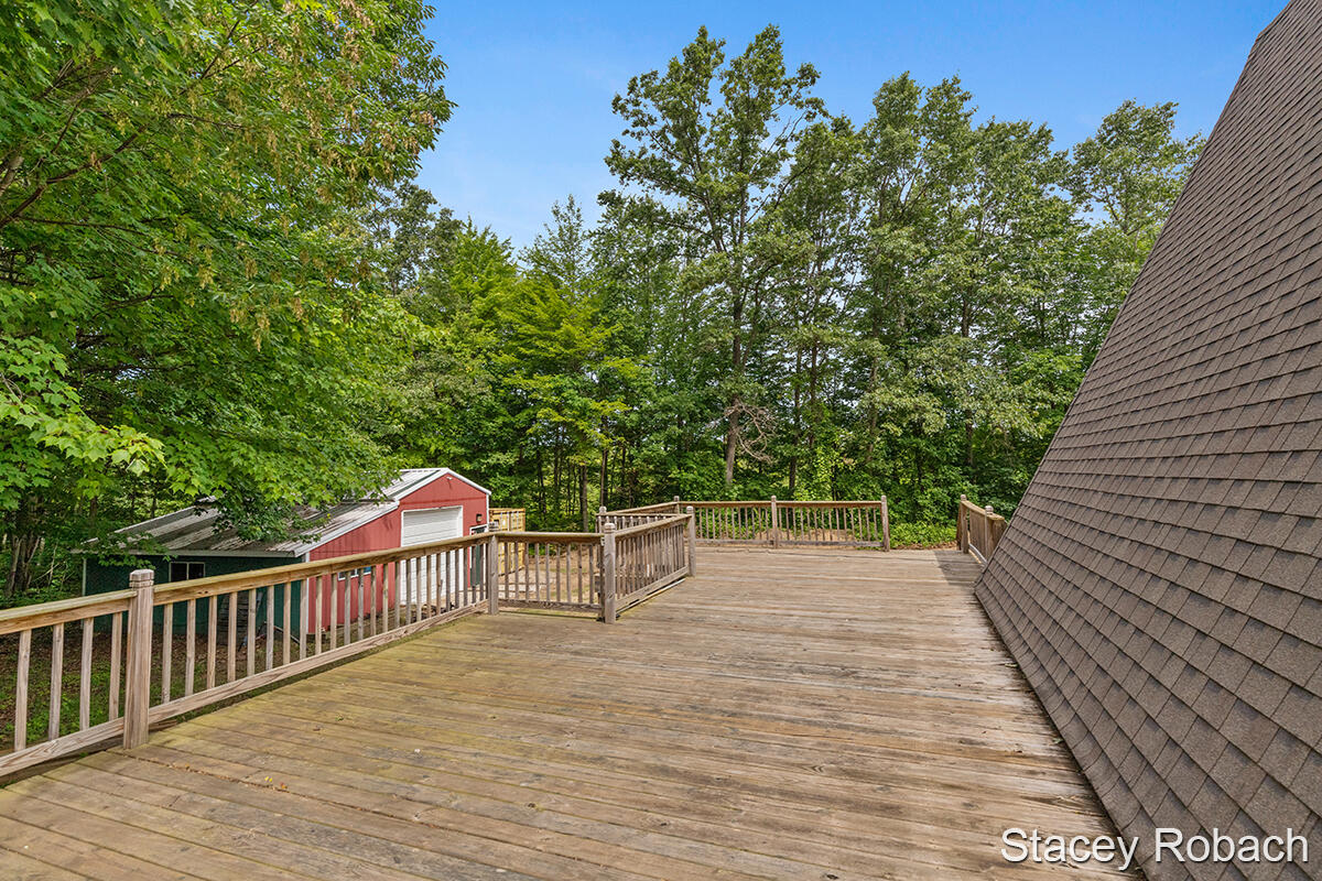 385 Neve Road Pierson, MI 49339 - Photo 29 of 50 IMG_1032