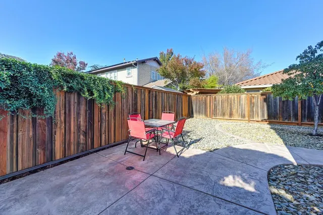 $740,000 | 207 West Moraga Street, Tracy, CA 95391