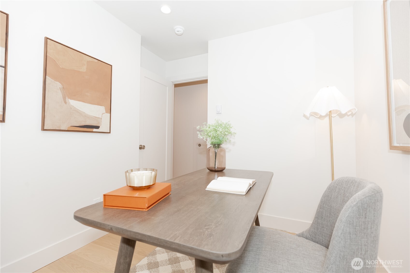 1530 25th Avenue, Unit B Seattle, WA 98122 - Photo 11 of 21